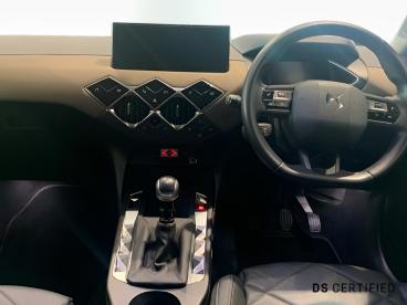 DS CERTIFIED Ds Ds 3 Crossback 1.5 Bluehdi Prestige Crossback Euro 6 (s/s) 5dr Used car certified - Suv Diesel Gold - London - 541205_4