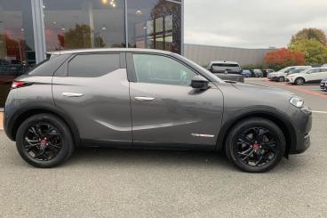 DS CERTIFIED Ds Ds 3 Crossback E-tense 50kwh Performance Line Crossback Auto 5dr Used car certified - Suv Electric Grey - Exeter - 552359_2