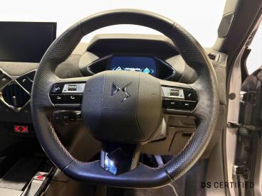 DS CERTIFIED Ds Ds 3 Crossback E-tense 50kwh Performance Line Crossback Auto 5dr Used car certified - Suv Electric Grey - Carlisle - 561381_3