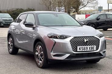 SPOTICAR Ds Ds 3 Crossback E-tense 50kwh Ultra Prestige Crossback Auto 5dr Used Car - Suv Electric Grey - Exeter - 300573919_1
