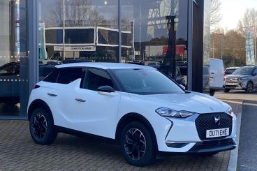 SPOTICAR Ds Ds 3 Crossback 1.2 Puretech Prestige Crossback Euro 6 (s/s) 5dr Used Car - Suv Petrol White - Exeter - 300575046_1