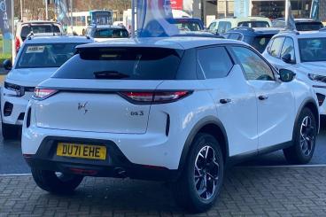 SPOTICAR Ds Ds 3 Crossback 1.2 Puretech Prestige Crossback Euro 6 (s/s) 5dr Used Car - Suv Petrol White - Exeter - 300575046_3