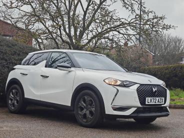 SPOTICAR Ds Ds 3 Crossback 1.2 Puretech Bastille Crossback Euro 6 (s/s) 5dr Used Car - Suv Petrol White - Dartford - 500576963_1