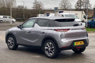 SPOTICAR Ds Ds 3 Crossback E-tense 50kwh Ultra Prestige Crossback Auto 5dr Used Car - Suv Electric Grey - Exeter - 300579337_5