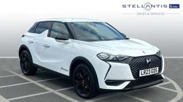 SPOTICAR Ds Ds 3 Crossback 1.2 Puretech Performance Line Crossback Eat8 Euro Used Car - Suv Petrol White - Chingford - 1200596008_1