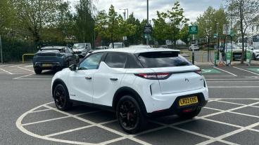 SPOTICAR Ds Ds 3 Crossback 1.2 Puretech Performance Line Crossback Eat8 Euro Used Car - Suv Petrol White - Chingford - 1200596008_5