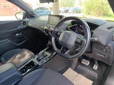 SPOTICAR Ds Ds 3 Crossback 1.2 Puretech Performance Line Crossback Eat8 Euro Used Car - Suv Petrol Black - Aylesbury - 1200604837_5