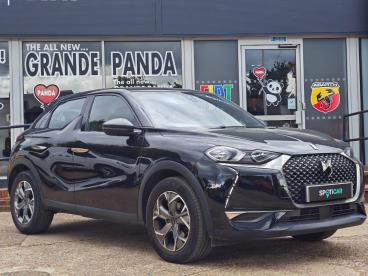 SPOTICAR Ds Ds 3 Crossback 1.2 Puretech Elegance Crossback Euro 6 (s/s) 5dr Used Car - Suv Petrol Black - Dartford - 500609784_1