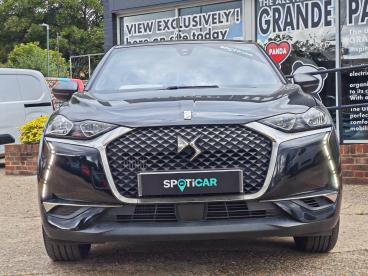 SPOTICAR Ds Ds 3 Crossback 1.2 Puretech Elegance Crossback Euro 6 (s/s) 5dr Used Car - Suv Petrol Black - Dartford - 500609784_2