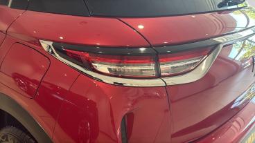 DS CERTIFIED Ds Ds 3 Crossback 1.2 Puretech Prestige Crossback Eat8 Euro 6 (s/s) Used car certified - Suv Petrol Red - London - 615846_5