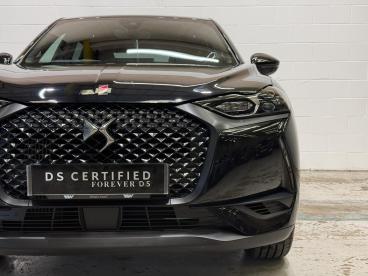 SPOTICAR Ds Ds 3 Crossback 1.2 Puretech Performance Line + Crossback Eat8 Eur Used Car - Suv Petrol Black - Carlisle - 300618683_5