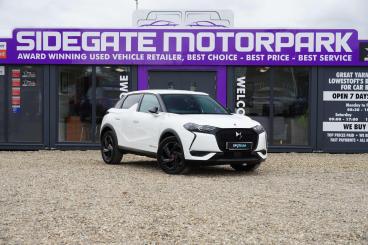 SPOTICAR Ds Ds 3 Crossback 1.2 Puretech Performance Line + Crossback Eat8 Eur Used Car - Suv Petrol White - Great Yarmouth - 1200618933_1