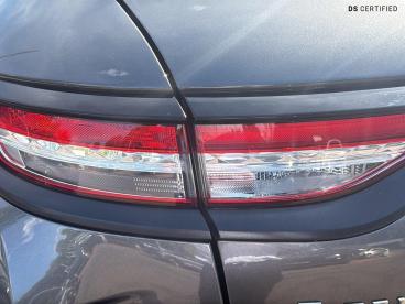 DS CERTIFIED Ds Ds 3 Crossback E-tense 50kwh Performance Line Crossback Auto 5dr Used car certified - Suv Electric Grey - Romford - 622570_5