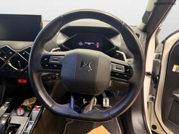 DS CERTIFIED Ds Ds 3 Crossback 1.2 Puretech Performance Line Crossback Eat8 Euro Used car certified - Suv Petrol White - Carlisle - 623939_3