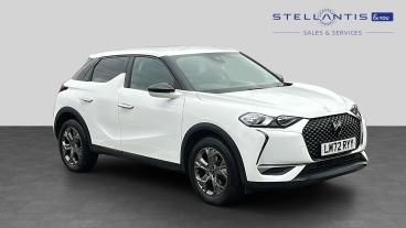 SPOTICAR Ds Ds 3 Crossback 1.2 Puretech Bastille Crossback Eat8 Euro 6 (s/s) Used Car - Suv Petrol White - Chingford - 1200640454_1