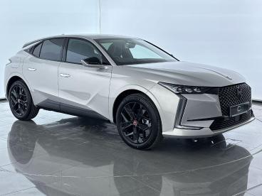 DS CERTIFIED Ds Ds 4 1.2 Puretech Performance Line Eat8 Euro 6 (s/s) 5d Used car certified - Hatchback Petrol White - Croxdale - 545502_1