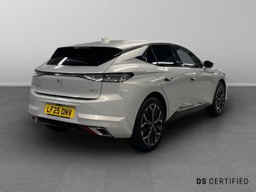 SPOTICAR Ds Ds 4 1.6 E-tense 12.4kwh Rivoli Eat8 Euro 6 (s/s) 5dr Used Car - Hatchback Plug-in Hybrid White - London - 300549614_3