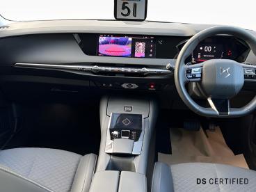 SPOTICAR Ds Ds 4 1.2 Puretech Cross Trocadero Eat8 Euro 6 (s/s) 5dr Used Car - Hatchback Petrol Black - Leicester - 300555231_4