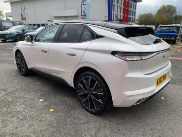 SPOTICAR Ds Ds 4 1.6 Puretech Rivoli Eat8 Euro 6 (s/s) 5dr Used Car - Hatchback Petrol White - Exeter - 300555677_4