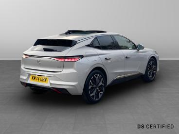 SPOTICAR Ds Ds 4 1.2 Mhev Etoile E-dsc Euro 6 (s/s) 5dr Used Car - Hatchback Hybrid White - Romford - 300557362_3