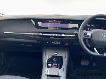 SPOTICAR Ds Ds 4 1.2 Mhev Etoile E-dsc Euro 6 (s/s) 5dr Used Car - Hatchback Hybrid White - Romford - 300557362_4