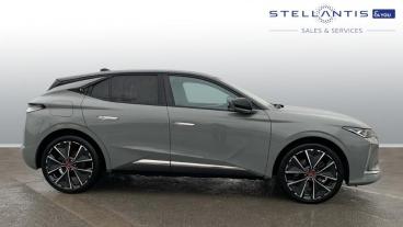 SPOTICAR Ds Ds 4 1.6 E-tense 12.4kwh Performance Line + Eat8 Euro 6 Used Car - Hatchback Plug-in Hybrid Green - Newport - 1200575403_2