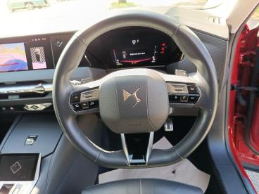 SPOTICAR Ds Ds 4 1.6 Puretech Rivoli Eat8 Euro 6 (s/s) 5dr Used Car - Hatchback Petrol Red - Aylesbury - 1200589412_3