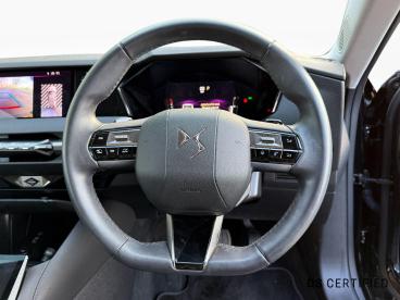 DS CERTIFIED Ds Ds 4 1.6 Puretech Cross Trocadero Eat8 Euro 6 (s/s) 5dr Used car certified - Hatchback Petrol Black - Carlisle - 594260_3