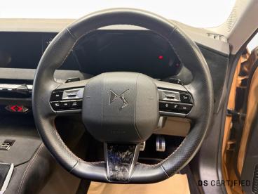 DS CERTIFIED Ds Ds 4 1.2 Puretech Performance Line Eat8 Euro 6 (s/s) 5d Used car certified - Hatchback Petrol Gold - Carlisle - 602692_3