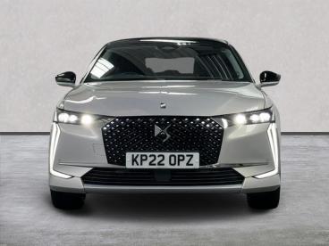 SPOTICAR Ds Ds 4 1.6 E-tense 12.4kwh Rivoli Eat8 Euro 6 (s/s) 5dr Used Car - Hatchback Plug-in Hybrid White - Belfast - 1200604460_5