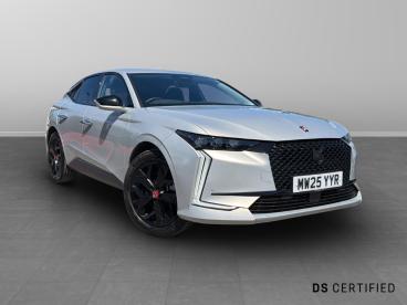 DS CERTIFIED Ds Ds 4 1.6 E-tense 12.4kwh Performance Line Eat8 Euro 6 ( Used car certified - Hatchback Plug-in Hybrid  - Manchester - 606319_1