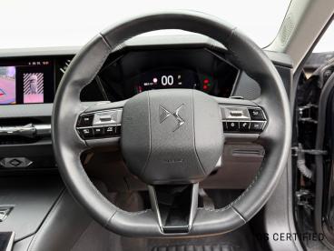 SPOTICAR Ds Ds 4 1.2 Puretech Cross Trocadero Eat8 Euro 6 (s/s) 5dr Used Car - Hatchback Petrol Black - Carlisle - 300618138_3
