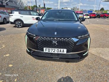 SPOTICAR Ds Ds 4 1.2 Puretech Trocadero Eat8 Euro 6 (s/s) 5dr Used Car - Hatchback Petrol Black - Southampton - 1200621000_2