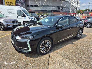 SPOTICAR Ds Ds 4 1.2 Puretech Trocadero Eat8 Euro 6 (s/s) 5dr Used Car - Hatchback Petrol Black - Southampton - 1200621000_3