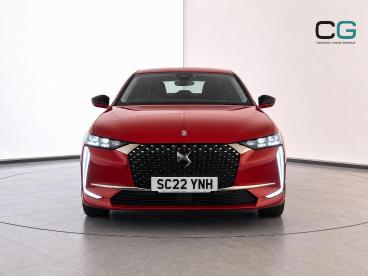 SPOTICAR Ds Ds 4 1.2 Puretech Trocadero Eat8 Euro 6 (s/s) 5dr Used Car - Hatchback Petrol Red - Croxdale - 1200640866_2