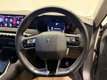 DS CERTIFIED Ds Ds 4 1.2 Puretech Performance Line + Eat8 Euro 6 (s/s) Used car certified - Hatchback Petrol Grey - Carlisle - 642128_3