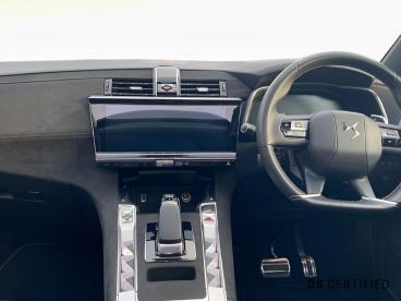 SPOTICAR Ds Ds 7 Crossback 1.6 E-tense 14.2kwh Performance Line + Eat8 Euro 6 Used Car - Suv Plug-in Hybrid Blue - Romford - 300557840_4