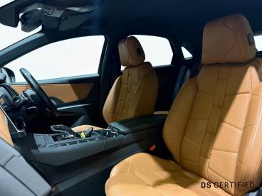 SPOTICAR Ds Ds 7 Crossback 1.6 Puretech Opera Crossback Eat8 Euro 6 (s/s) 5dr Used Car - Suv Petrol Black - Carlisle - 300561382_4