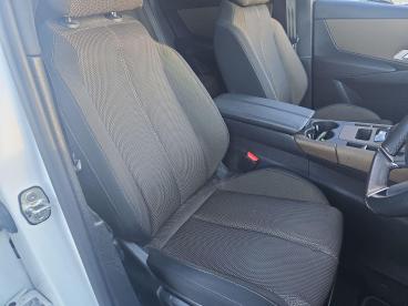 SPOTICAR Ds Ds 7 Crossback 1.6 E-tense 13.2kwh Elegance Crossback Eat8 Euro 6 Used Car - Suv Plug-in Hybrid White - Workington - 1200568474_5