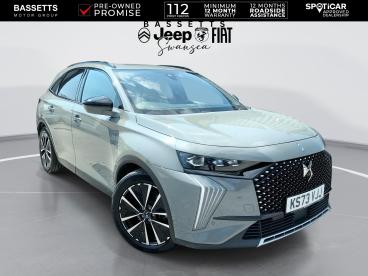SPOTICAR Ds Ds 7 Crossback 1.6 E-tense 14.2kwh Opera Eat8 4wd Euro 6 (s/s) 5d Used Car - Suv Plug-in Hybrid Grey - Swansea - 1200616552_1