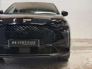 SPOTICAR Ds Ds 7 Crossback 1.6 E-tense 14.2kwh Performance Line Eat8 Euro 6 ( Used Car - Suv Plug-in Hybrid Black - Carlisle - 300618125_5