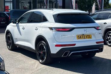 SPOTICAR Ds Ds 7 Crossback 1.6 E-tense 13.2kwh Performance Line + Crossback E Used Car - Suv Plug-in Hybrid White - Exeter - 1200623428_5