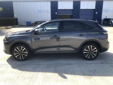 SPOTICAR Ds Ds 7 Crossback 1.5 Bluehdi Pallas Eat8 Euro 6 (s/s) 5dr Used Car - Suv Diesel Grey - Bridgend - 1200628994_4