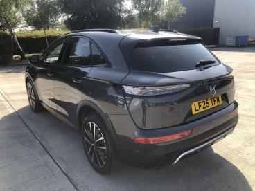 SPOTICAR Ds Ds 7 Crossback 1.5 Bluehdi Pallas Eat8 Euro 6 (s/s) 5dr Used Car - Suv Diesel Grey - Bridgend - 1200628994_5