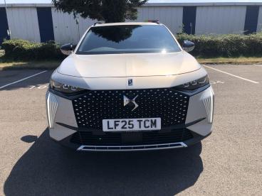 SPOTICAR Ds Ds 7 Crossback 1.5 Bluehdi Pallas Eat8 Euro 6 (s/s) 5dr Used Car - Suv Diesel Grey - Bridgend - 1200630643_2