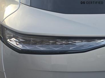 SPOTICAR Ds Ds 7 Crossback 1.6 E-tense 14.2kwh Performance Line + Eat8 Euro 6 Used Car - Suv Plug-in Hybrid  - Romford - 300638082_5