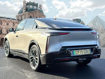 SPOTICAR Ds No8 Dsn8 E-tense 74kwh Etoile Coupe Auto 5dr (11kw Charger) Used Car - Suv Electric  - Swansea - 300627104_2