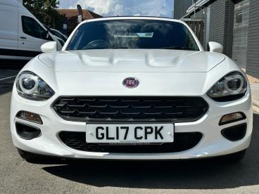 SPOTICAR Fiat 124 Spider 1.4 Multiair Classica Euro 6 2dr Used Car - Saloon Petrol White - Cheltenham - 1200538246_2
