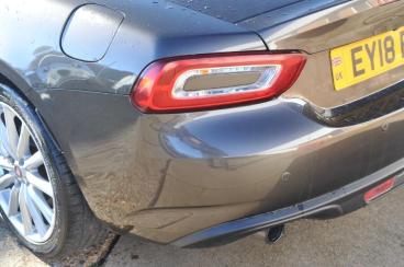 SPOTICAR Fiat 124 Spider 1.4 Multiair Lusso Plus Euro 6 2dr Used Car - Saloon Petrol Bronze - St Leonards On Sea - 1200560403_4