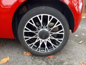 SPOTICAR Fiat 500 1.0 Mhev Top Euro 6 (s/s) 3dr Used Car - City Car Petrol Red - Accrington - 1200545844_4